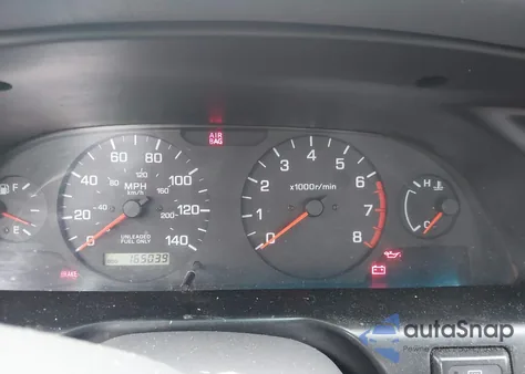 2000 Nissan Altima Gle/Gxe/Se/Xe z USA, uszkodzony, nr VIN 1N4DL01D2YC224073